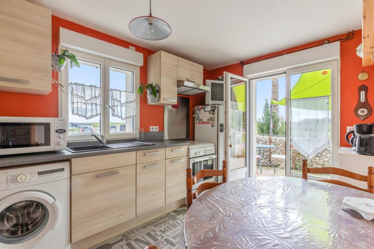 Appartement Accueillant A Mortagne Sur Gironde 45 M² Terrasse Exterior foto