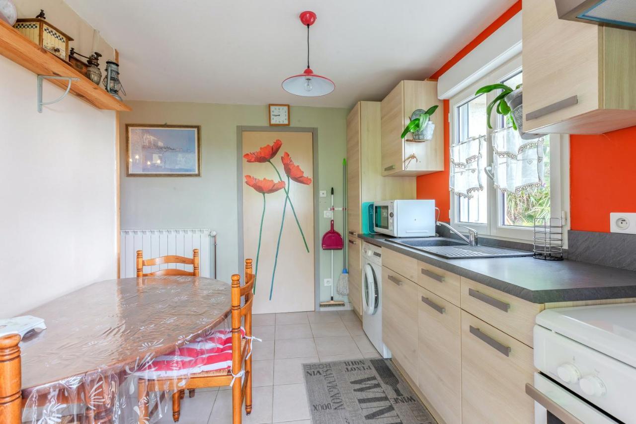 Appartement Accueillant A Mortagne Sur Gironde 45 M² Terrasse Exterior foto